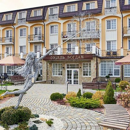 Hotel Bogdan มอร์ชิน ภายนอก รูปภาพ