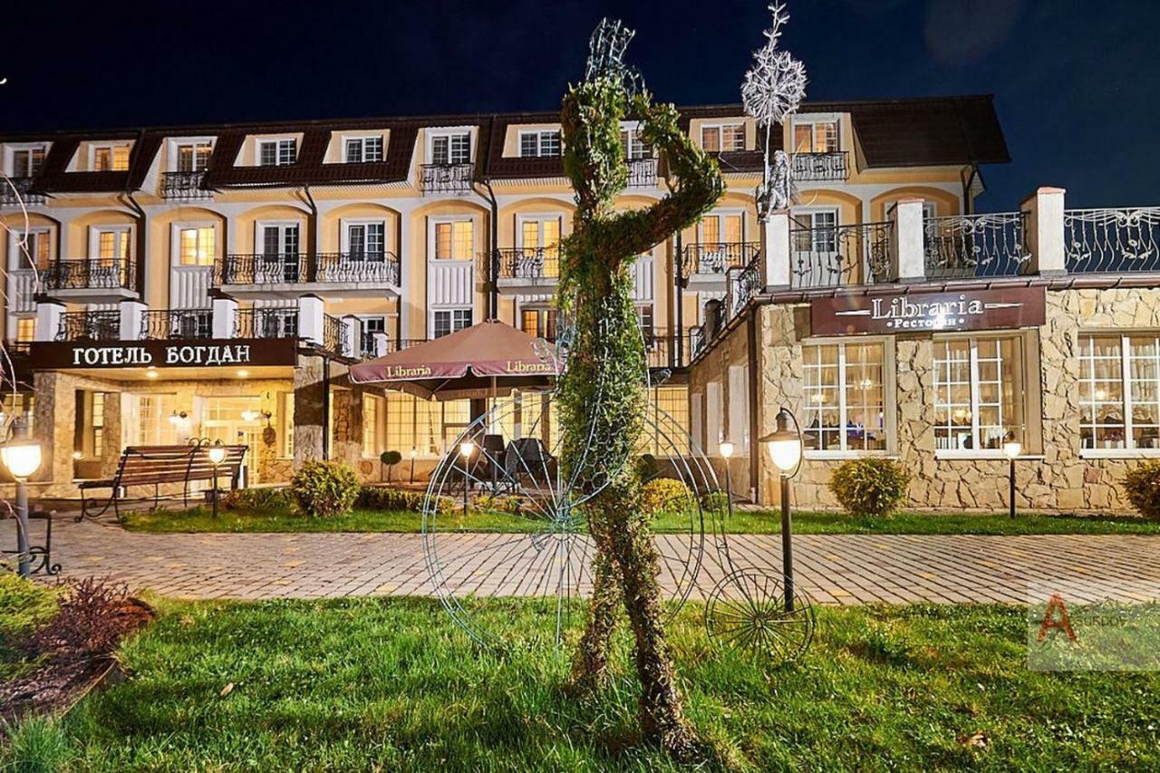 Hotel Bogdan มอร์ชิน ภายนอก รูปภาพ