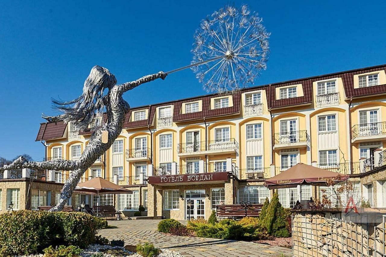 Hotel Bogdan มอร์ชิน ภายนอก รูปภาพ